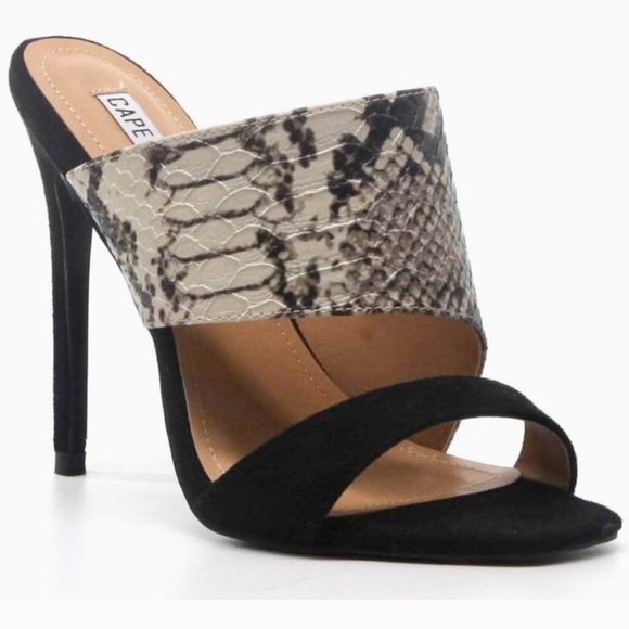 Cape Robbin Shoes - 🚨LAST ONE - SIZE 7.5 🚨 Snake Skin Stiletto Mules